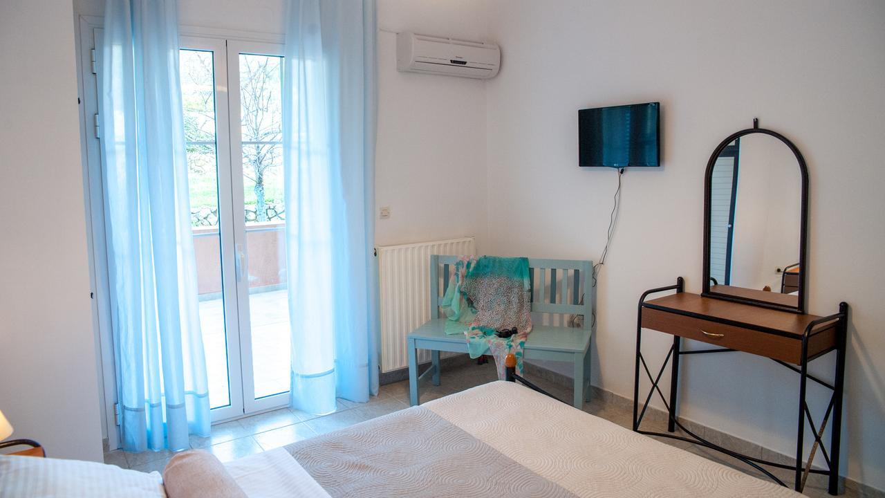 Evianna Studios Μουσάτα Εξωτερικό φωτογραφία